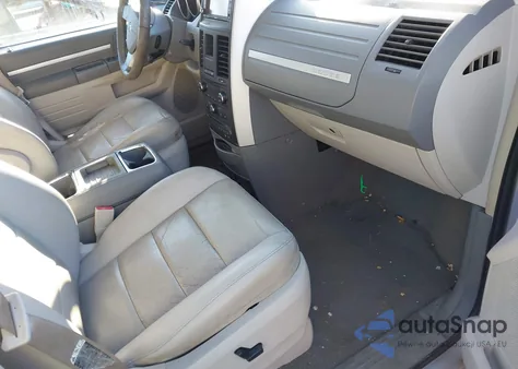 2008 Dodge Grand Caravan Sxt from USA, damaged, VIN 1D8HN54P88B140212